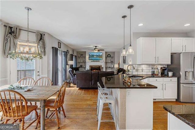 860 Valley Drive, Canton, GA 30114