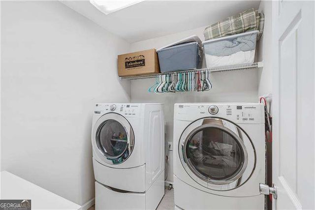 860 Valley Drive, Canton, GA 30114