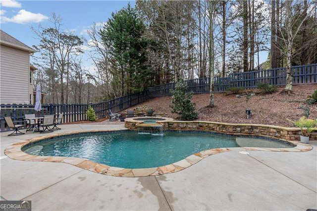 860 Valley Drive, Canton, GA 30114