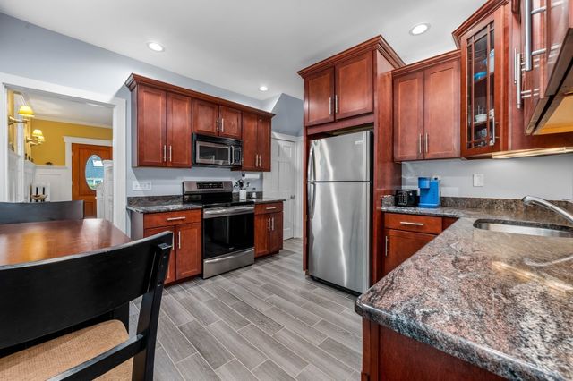 15 Mills Street, Dedham, MA 02026
