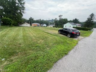 134 Orchard Street, Wintersville, OH 43953