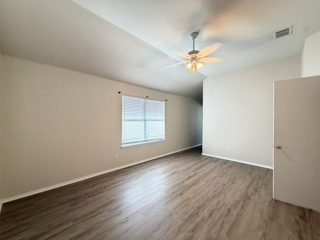 8513 Cactus Flower Drive, Fort Worth, TX 76131