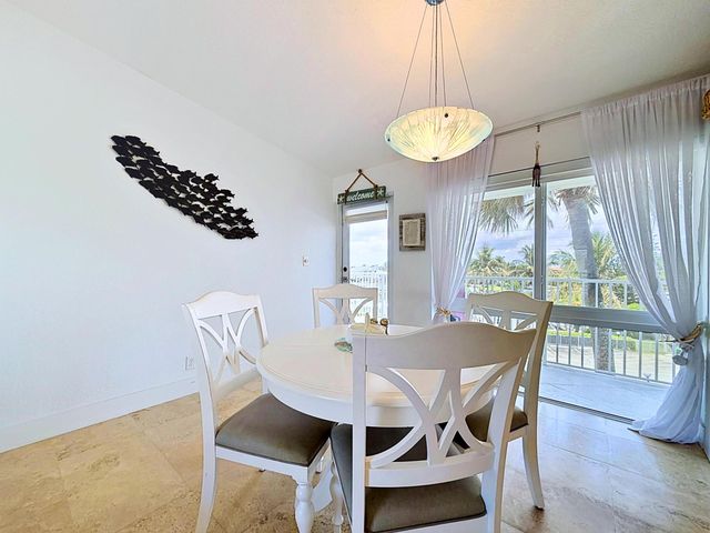 1043 Hillsboro Mile Hillsboro Mile 19c, Hillsboro Beach, FL 33062