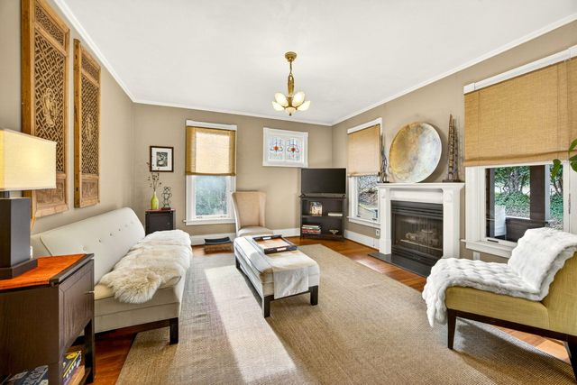 668 N Main Street, Ashland, OR 97520