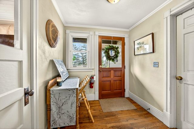 668 N Main Street, Ashland, OR 97520