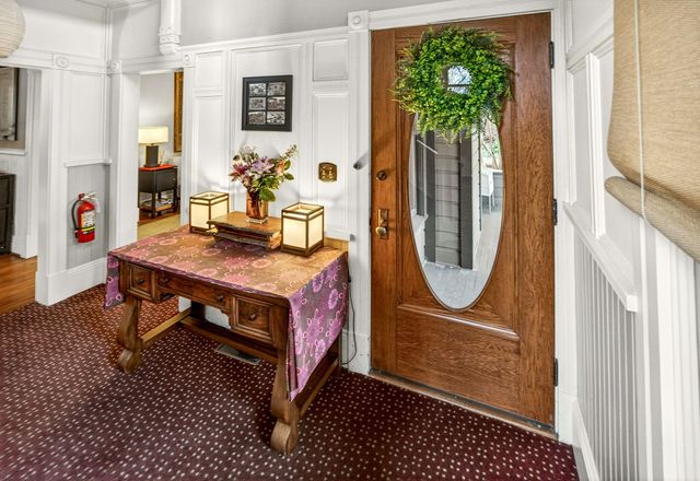 668 N Main Street, Ashland, OR 97520