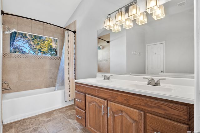 8118 Cloud Trail, San Antonio, TX 78250