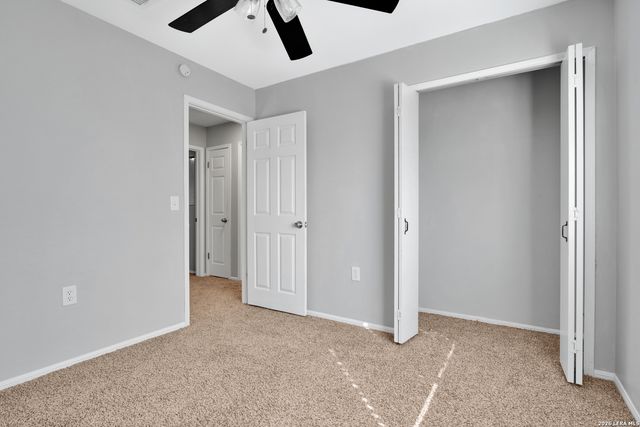 8118 Cloud Trail, San Antonio, TX 78250