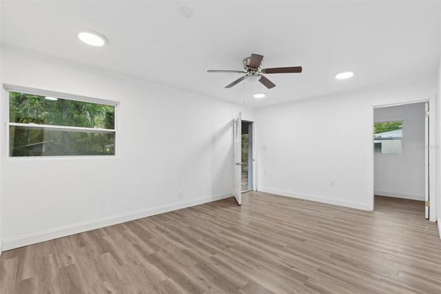 220 NW 33RD AVENUE, Gainesville, FL 32609