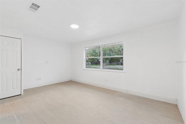 220 NW 33RD AVENUE, Gainesville, FL 32609