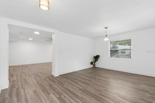 220 NW 33RD AVENUE, Gainesville, FL 32609