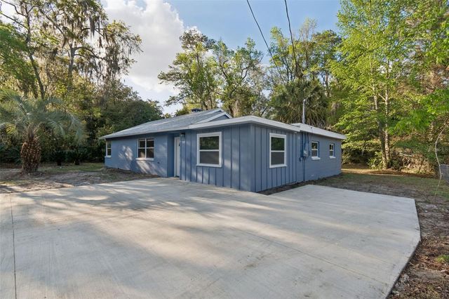 220 NW 33RD AVENUE, Gainesville, FL 32609