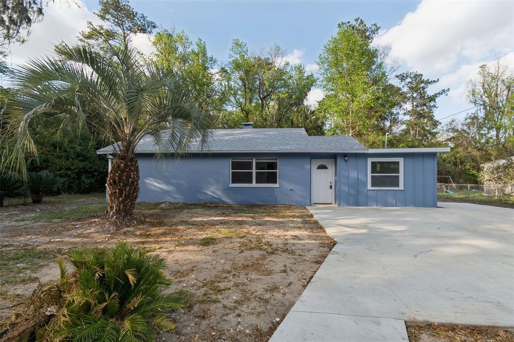 220 NW 33RD AVENUE, Gainesville, FL 32609
