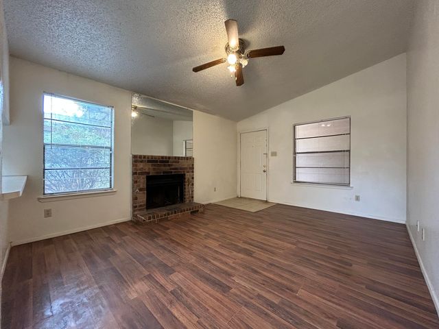 139 N Troy Avenue, B, Lubbock, TX 79416