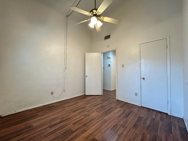 139 N Troy Avenue, B, Lubbock, TX 79416