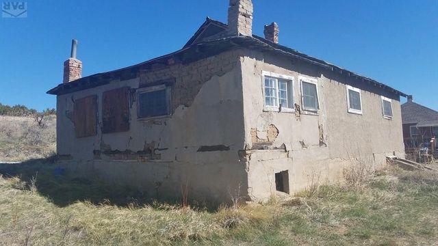 47 3rd St, Walsenburg, CO 81089