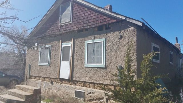 47 3rd St, Walsenburg, CO 81089