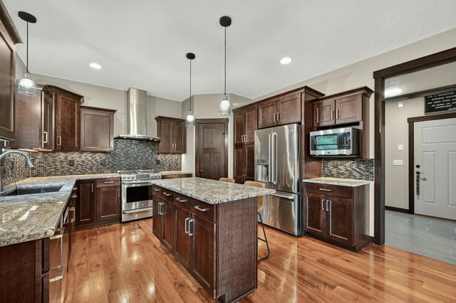 3730 Cameo Place NE, Rochester, MN 55906