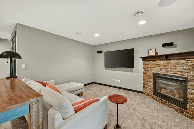 3730 Cameo Place NE, Rochester, MN 55906