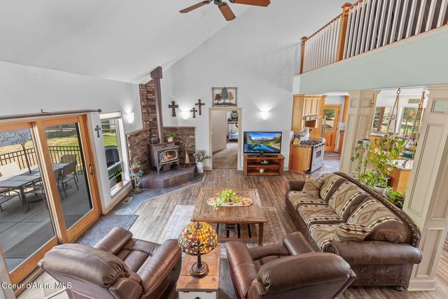 10240 E Howard Rd, Athol, ID 83801
