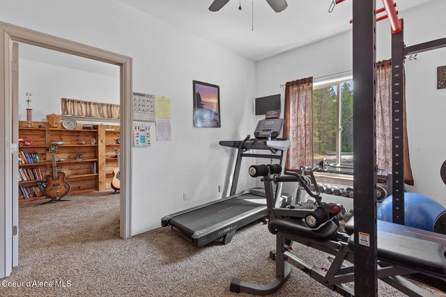 10240 E Howard Rd, Athol, ID 83801