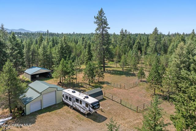 10240 E Howard Rd, Athol, ID 83801