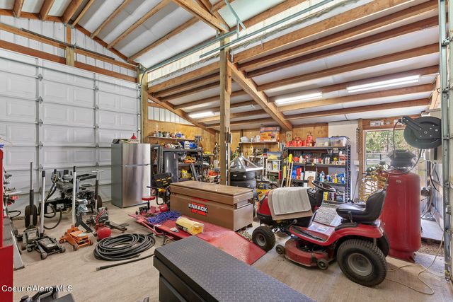 10240 E Howard Rd, Athol, ID 83801