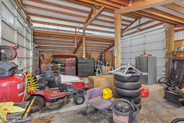 10240 E Howard Rd, Athol, ID 83801