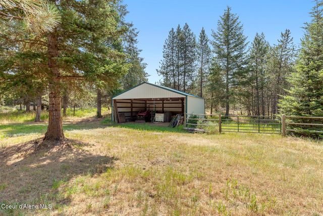 10240 E Howard Rd, Athol, ID 83801