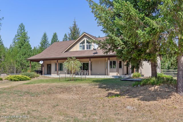 10240 E Howard Rd, Athol, ID 83801