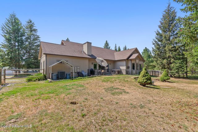 10240 E Howard Rd, Athol, ID 83801