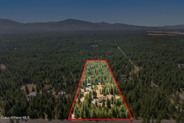 10240 E Howard Rd, Athol, ID 83801
