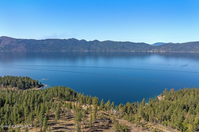 10240 E Howard Rd, Athol, ID 83801
