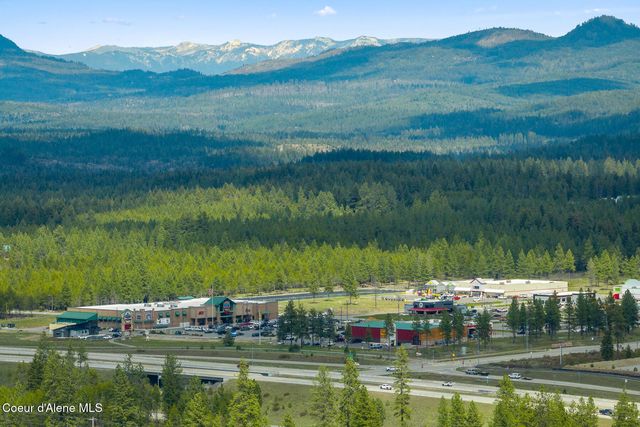 10240 E Howard Rd, Athol, ID 83801