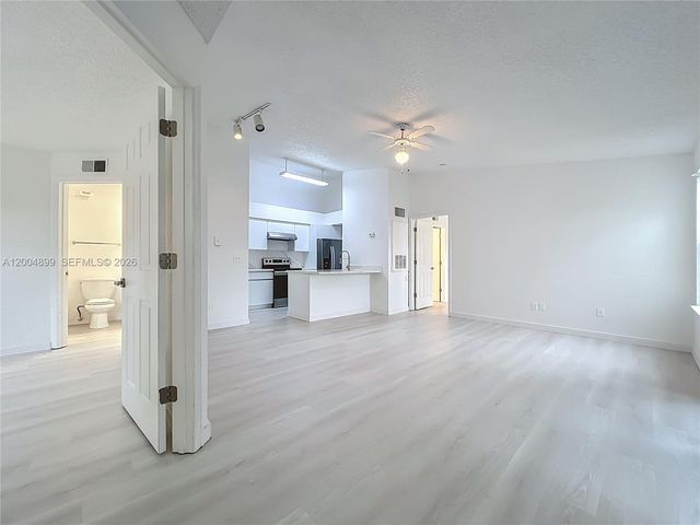 2225 Metropolitan Way 1225, Orlando, FL 32839