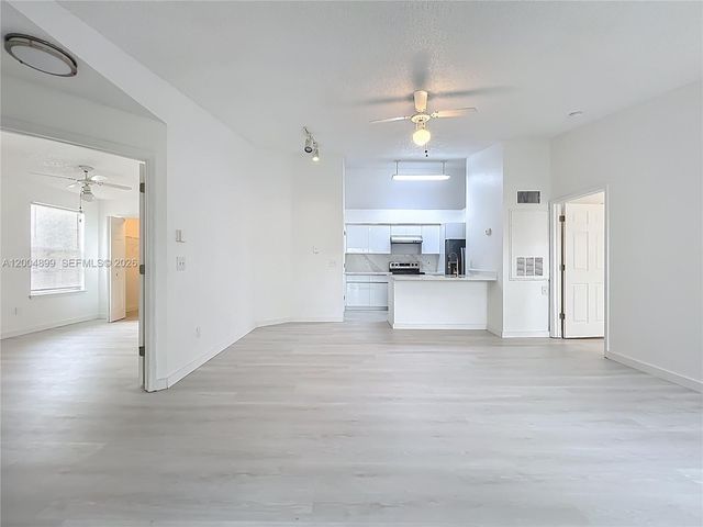 2225 Metropolitan Way 1225, Orlando, FL 32839