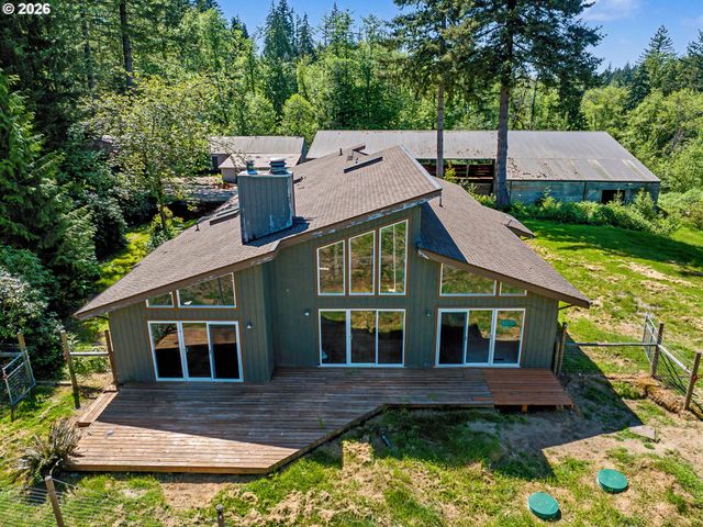 51555 E CHERRYVILLE Dr, Sandy, OR 97055