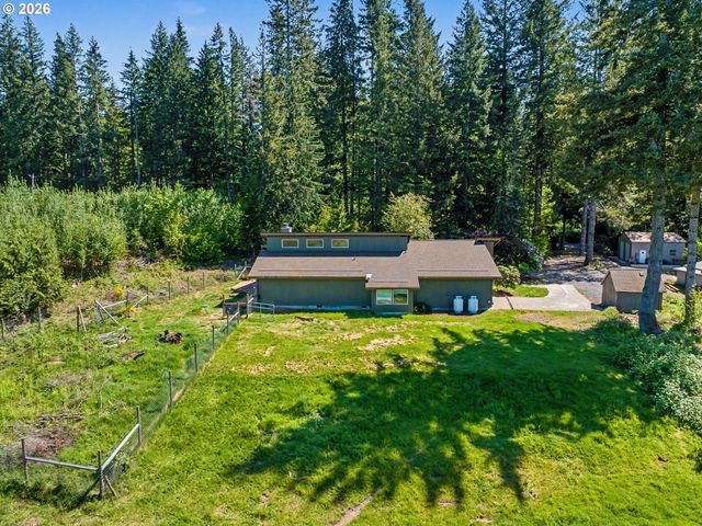51555 E CHERRYVILLE Dr, Sandy, OR 97055