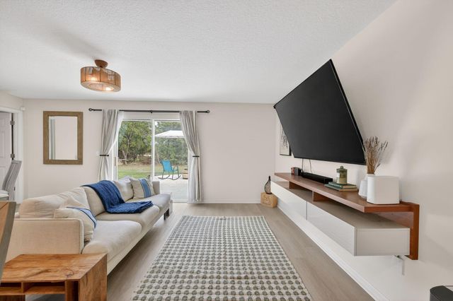 3002 SE East Blackwell Drive, Port St Lucie, FL 34952