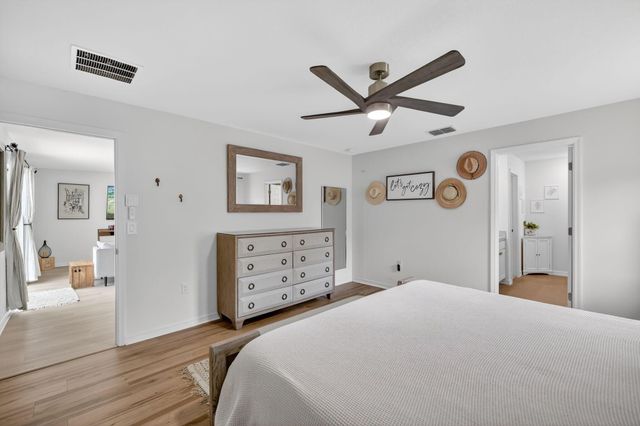 3002 SE East Blackwell Drive, Port St Lucie, FL 34952