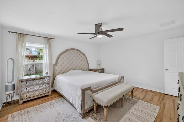 3002 SE East Blackwell Drive, Port St Lucie, FL 34952