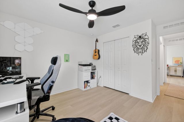 3002 SE East Blackwell Drive, Port St Lucie, FL 34952