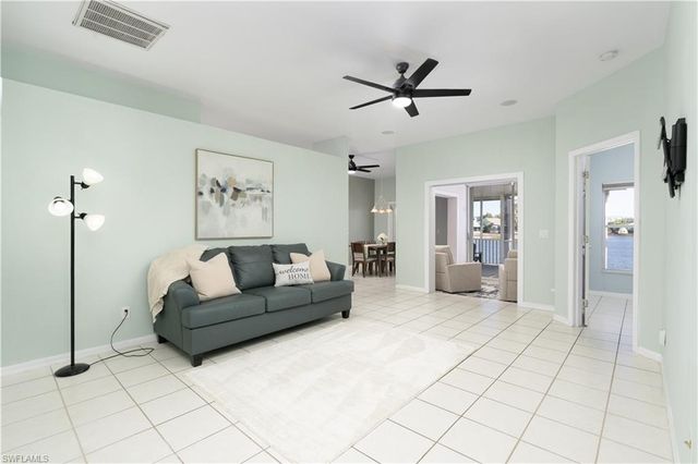 10717 Maui CIR, Estero, FL 33928