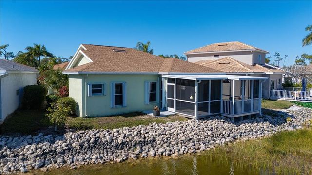 10717 Maui CIR, Estero, FL 33928