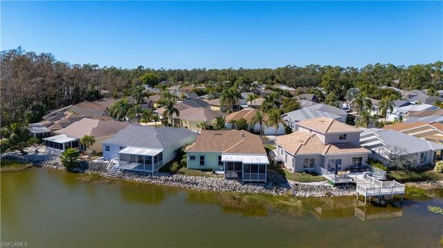 10717 Maui CIR, Estero, FL 33928