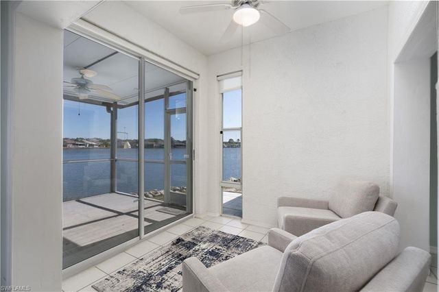 10717 Maui CIR, Estero, FL 33928