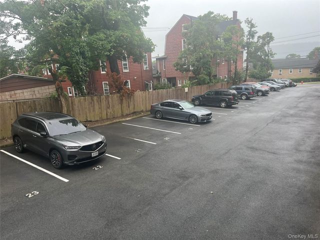 150 Glenwood Avenue G1, Yonkers, NY 10703