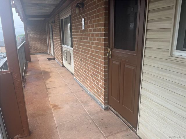 150 Glenwood Avenue G1, Yonkers, NY 10703