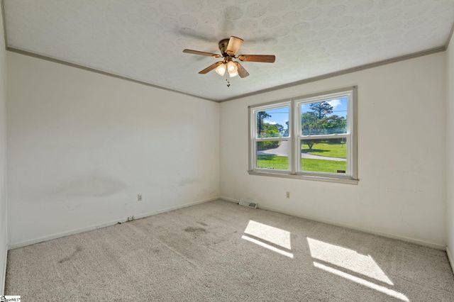 200 Echo Circle, Easley, SC 29642