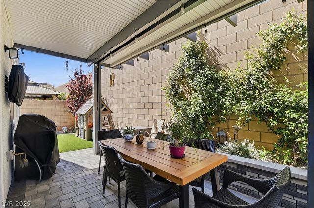 8494 Torozo Avenue, Las Vegas, NV 89149